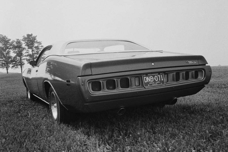  Dodge Charger 500 Super Bee 440 Six-Pack 1971 года  (фото 3 из 12)